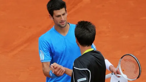 Novak Djokovic con Stakhovsky en Roland Garros 2009
