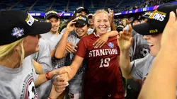 Meyer, en el centro de los festejos tras detener dos penales