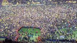 Los hinchas de Nantes celebraron con fuerza la clasificación a la final.