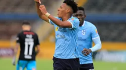 Festejo de gol de Universidad Católica de Ecuador.