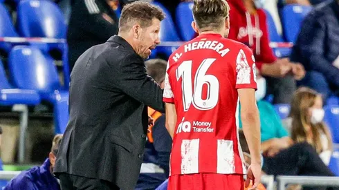 Héctor Herrera con Simeone.