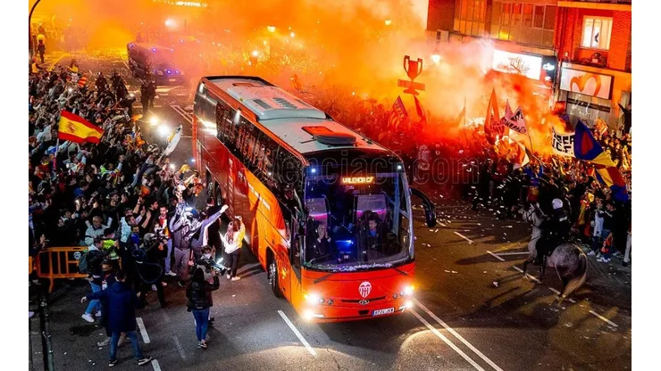 Recibimiento de Valencia en Mestalla.