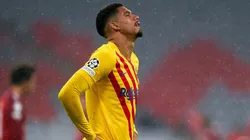 Ronald Araújo espera por su renovación.