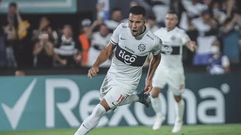 Fernando Cardozo, autor de un golazo para Olimpia.