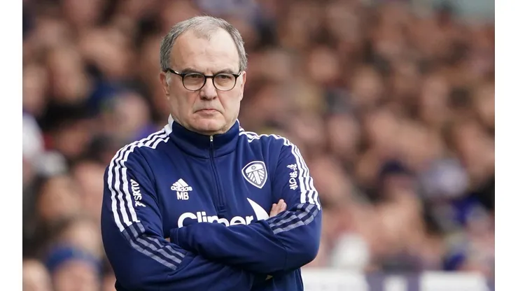 Marcelo Bielsa dejó de ser el entrenador de Leeds.