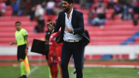 Sebastián Abreu en su debut en Always Ready