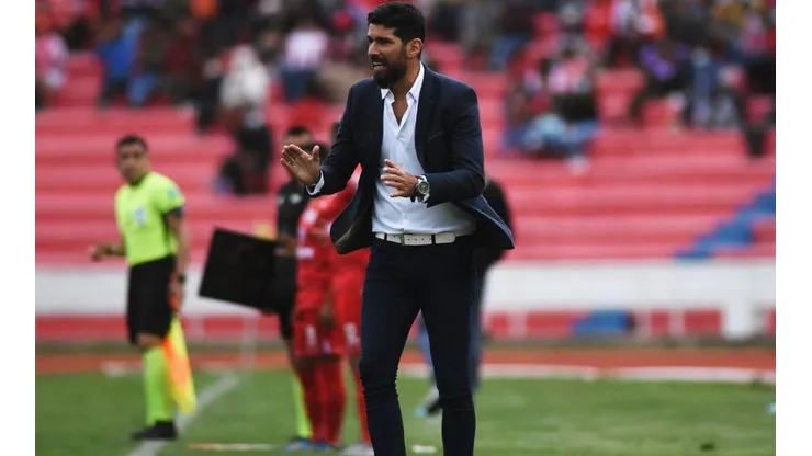 Sebastián Abreu en su debut en Always Ready