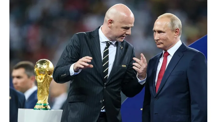 Gianni Infantino junto a Vladimir Putin en Rusia 2018.