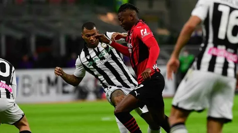 Milan no pudo ante Udinese en San Siro.