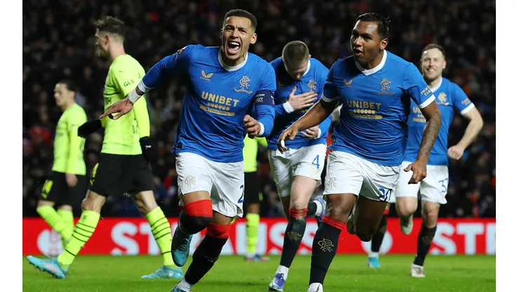 Festejo de gol de Rangers.