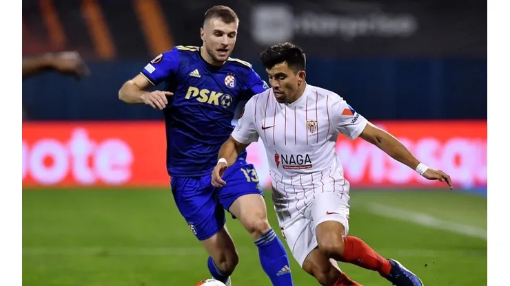 Sevilla jugó mal, pero clasificó a octavos de Europa League