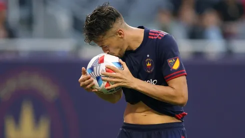 Gastón Giménez anotó un golazo para Chicago Fire.