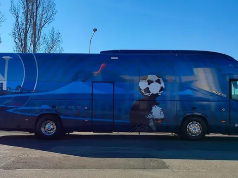 Napoli presentó un hermoso autobús en homenaje a Diego Maradona