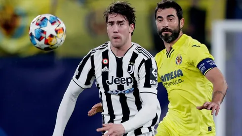 Dusan Vlahovic y Raúl Albiol.