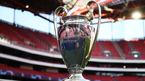 Trofeo de la UEFA Champions League.