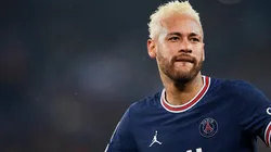 Neymar mira con cariño a una nueva liga.