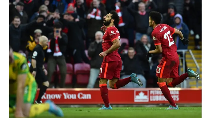 Tres golazos del nuevo tridente de Klopp en Anfield