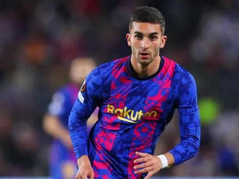 El dolor de Ferran Torres y el curioso detalle en su camiseta ante Napoli