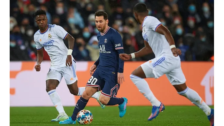 Messi ante Vinícius y Alaba.