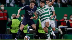 Acción de juego entre Manchester United y Sporting Lisboa.