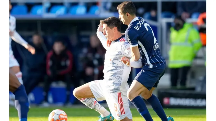 Lewandowski ante el Bochum