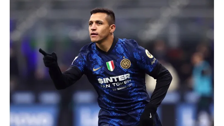 Alexis metió un gol kilométrico y al ángulo en la Copa Italia