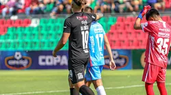 Xico Da Costa consuela a los jovenes de Blooming