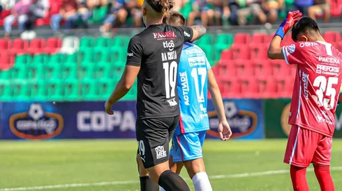 Xico Da Costa consuela a los jovenes de Blooming