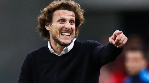 Forlán deja la dirección técnica para meterse en un nuevo proyecto con un humilde equipo.