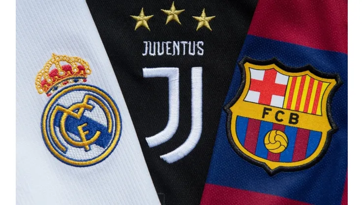 Escudos del Real Madrid, Barcelona y Juventus.