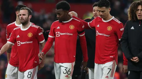 Anthony Elanga, víctima de insultos racistas por su penal errado.