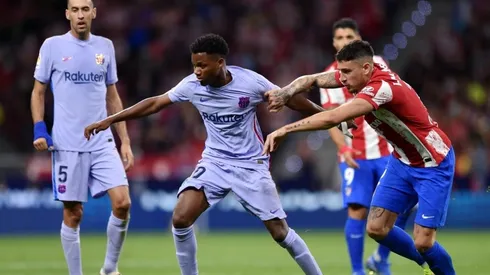 José María Giménez ante Ansu Fati en un Barcelona vs Atlético de Madrid.