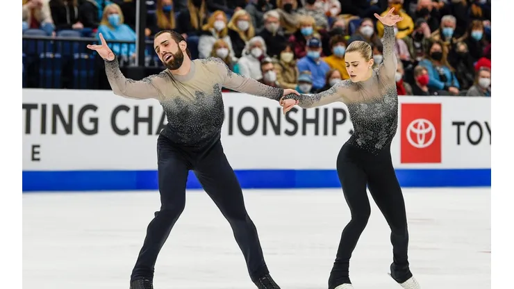 Timothy LeDuc y Ashley Cain-Gribbl, en acción
