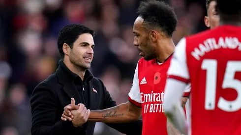 Pierre-Emerick Aubameyang y Mikel Arteta
