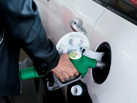 España | El precio de la gasolina sigue subiendo y roza un máximo histórico: ¿Cuáles son los valores actualizados?