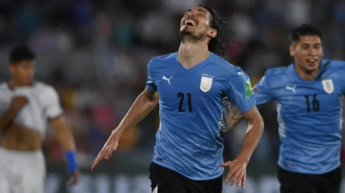 Uruguay golea y sueña con el Mundial.