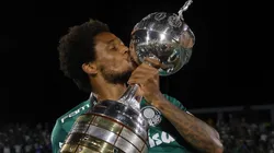 Luiz Adriano seguirá su carrera en Europa.