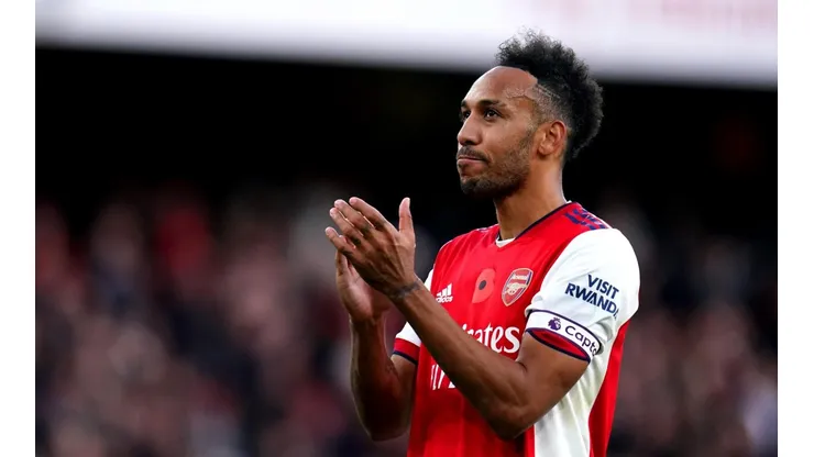 Aubameyang continuará su carrera en Barcelona.