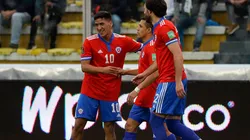 Chile en festejo de gol en Bolivia.