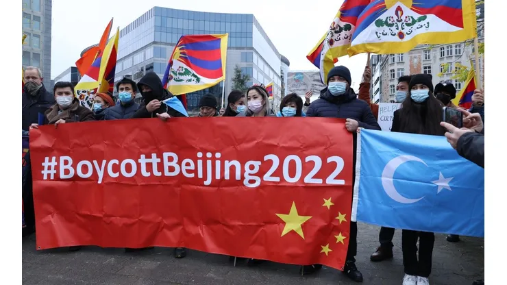 Activistas tibetanos, uigures y de derechos humanos piden boicotear los Juegos Olímpicos de Pekín 2022 en Bruselas