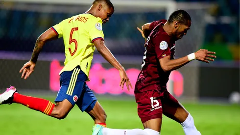 Colombia y Venezuela en partido de Copa América.