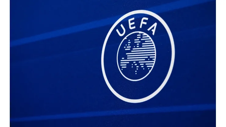 Logo de la UEFA, máximo ente del fútbol europeo.