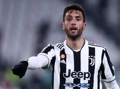 Un club de la Premier League pretende a Bentancur y negocia con Juventus