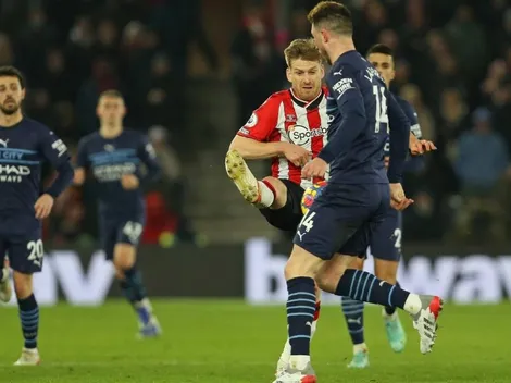 VIDEO| Criminal patada en la Premier League y ¡no es expulsión!