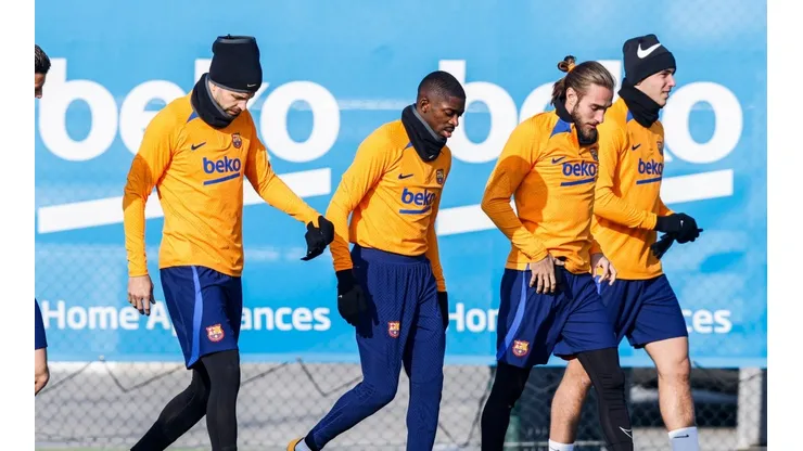 Barcelona sigue limpiando su plantel.