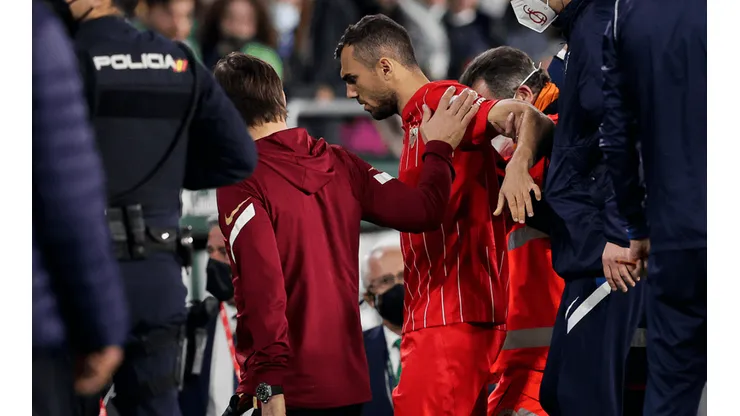 Jordan saliendo de la cancha del Villamarín.