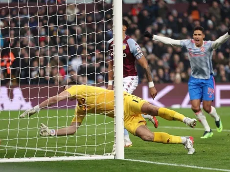 ¿Qué te pasó, Dibu? Grosero error de Martínez para el gol del United