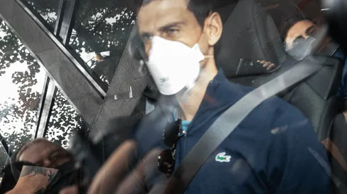 Djokovic arribando a la audiencia.