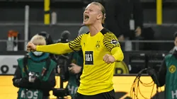 Haaland en festejo de gol con Dortmund.