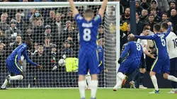 Festejo de gol de Chelsea.